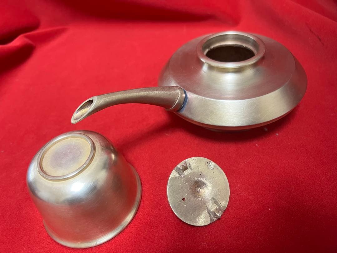 銅器水差書道具　高岡銅器　花水注唐銅蓋2点現状品のみ