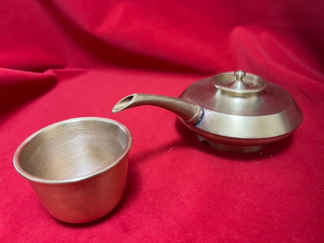 銅器水差書道具　高岡銅器　花水注唐銅蓋2点現状品のみ