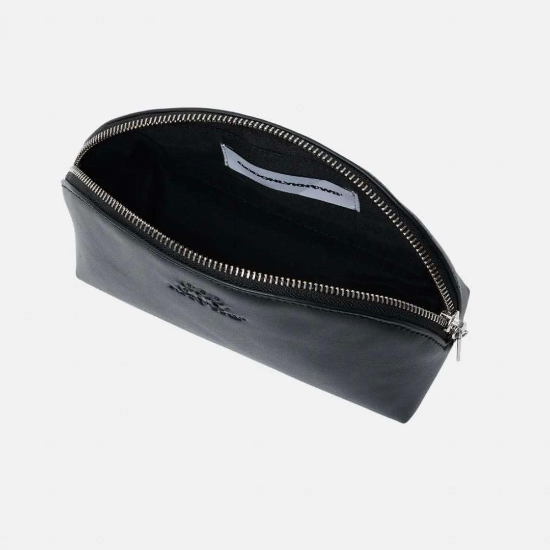 GOD ONLY KNOWS フェイクレザー ポーチ　岩田剛典