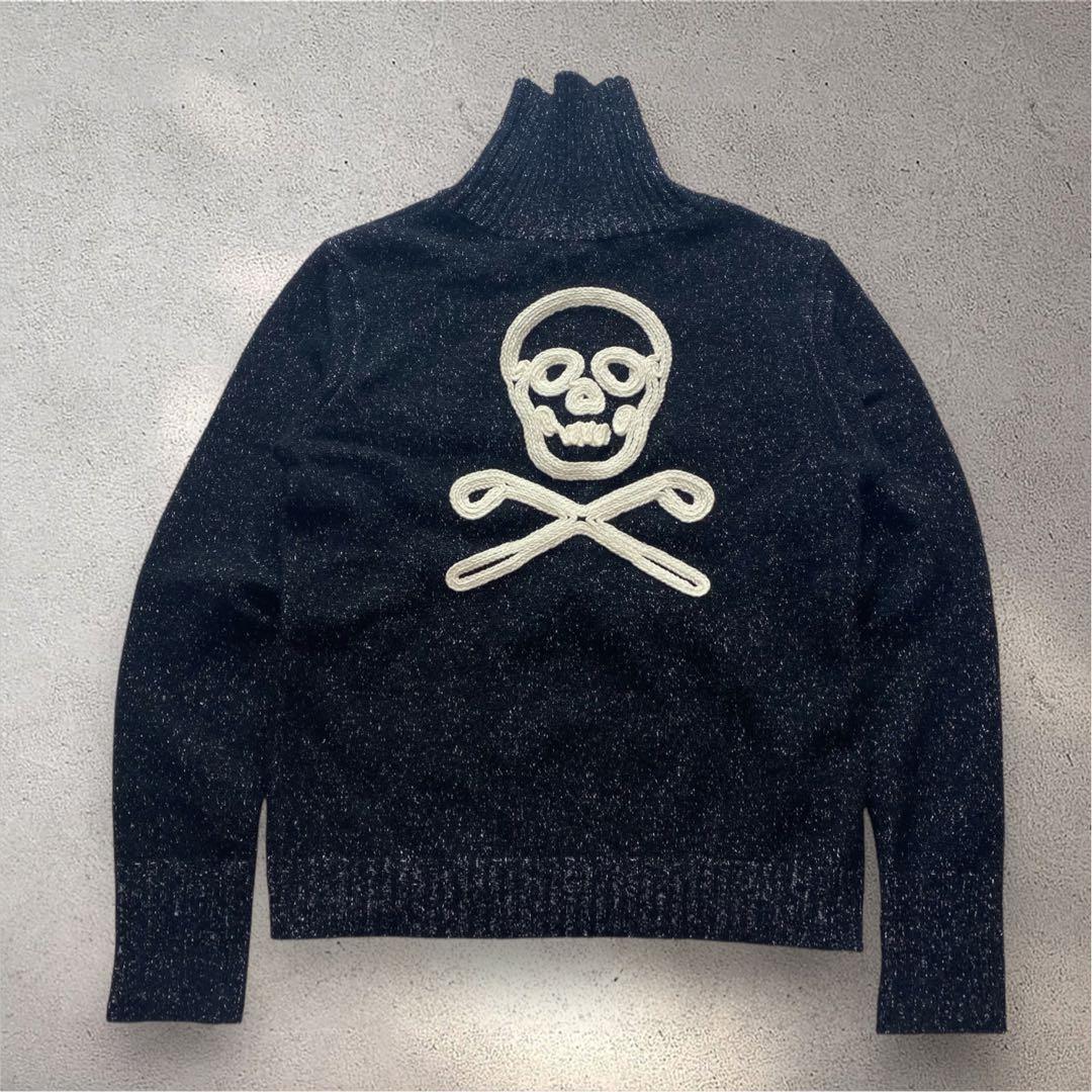 美品✨マークアンドロナ　スカル　刺繍ビッグロゴ　ハイネックニット　黒