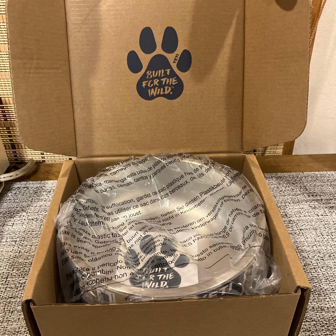 YETI Boomer Dog Bowl 4カップ　ネイビー