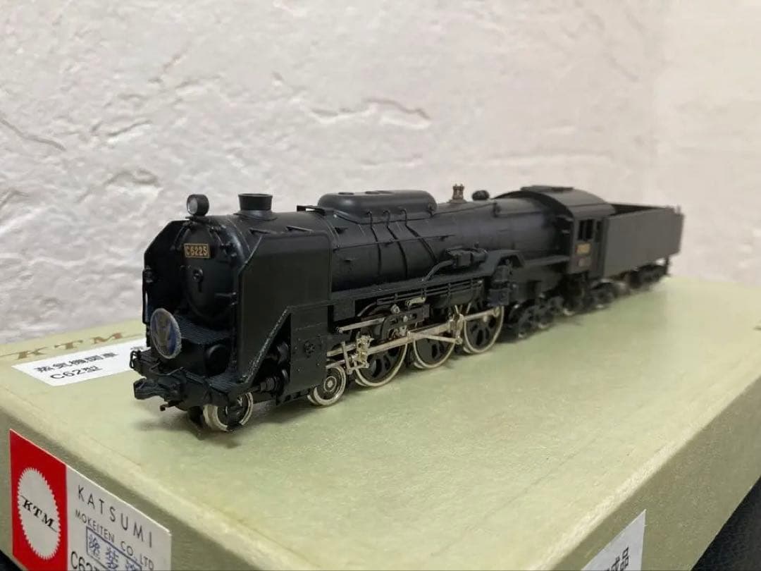 HOゲージ C62型蒸気機関車 カツミ製