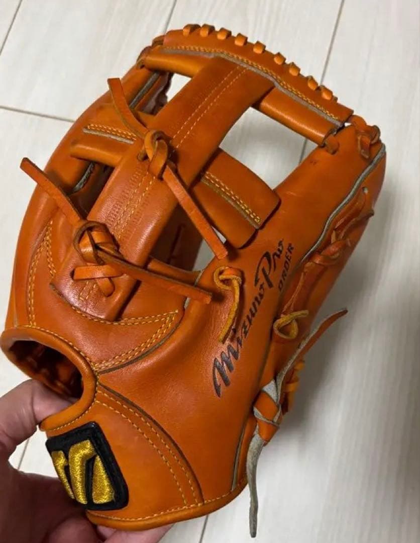 ミズノプロ硬式オーダーニ岡モデル