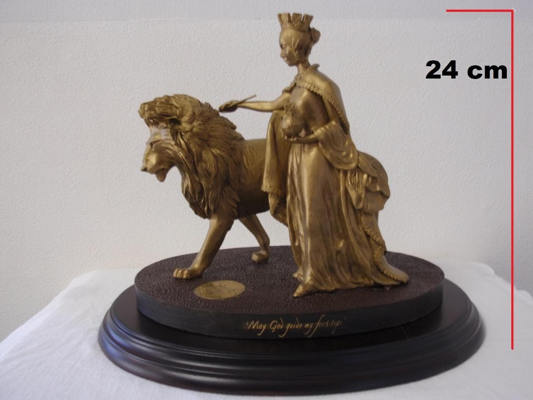 英国ビクトリア女王☆ウナとライオン☆