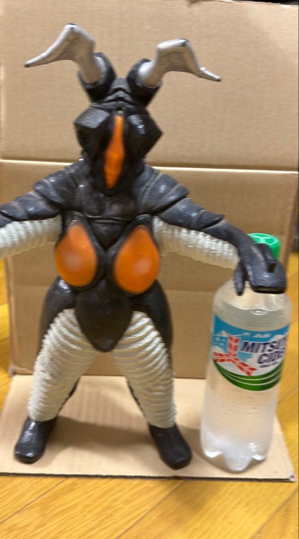 怪獣フィギュア