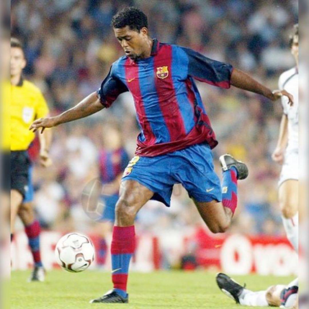 03-04 FCバルセロナ ホームユニフォーム クライファート #9