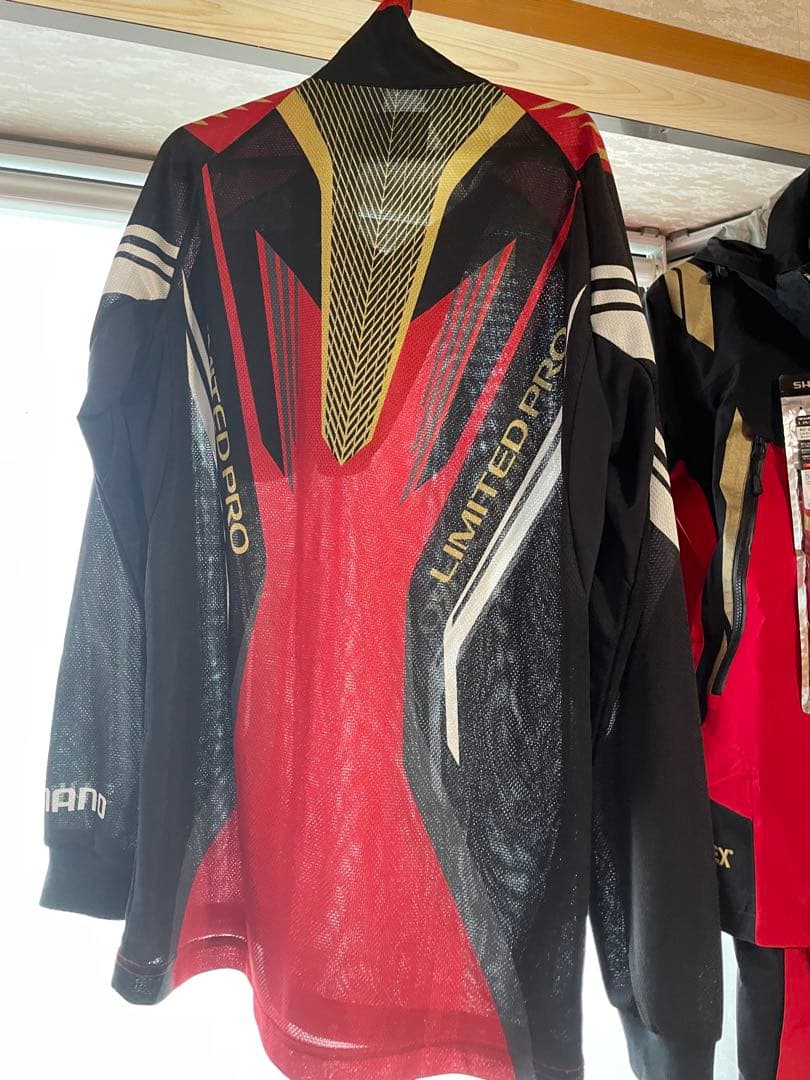 HIRO Y. シマノ　リミテッドプロ　フローティングベスト