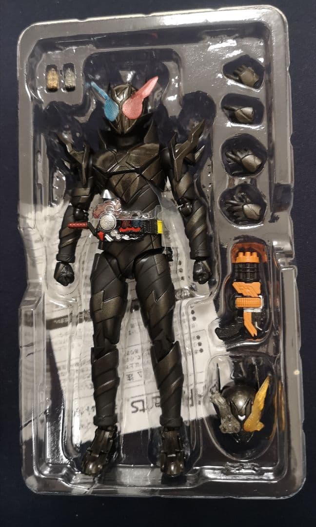 【未使用】 仮面ライダービルド ラビットタンクハザードフォーム