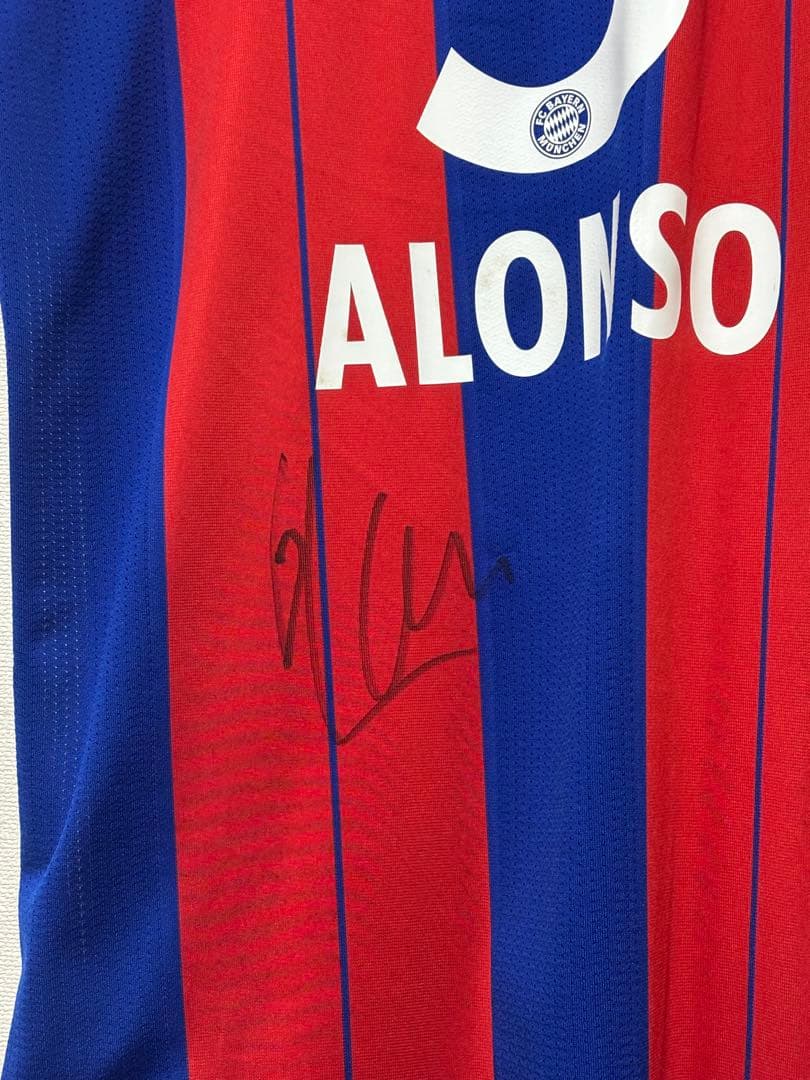 14-15 バイエルン・ミュンヘン シャビ・アロンソ 直筆サイン入り L