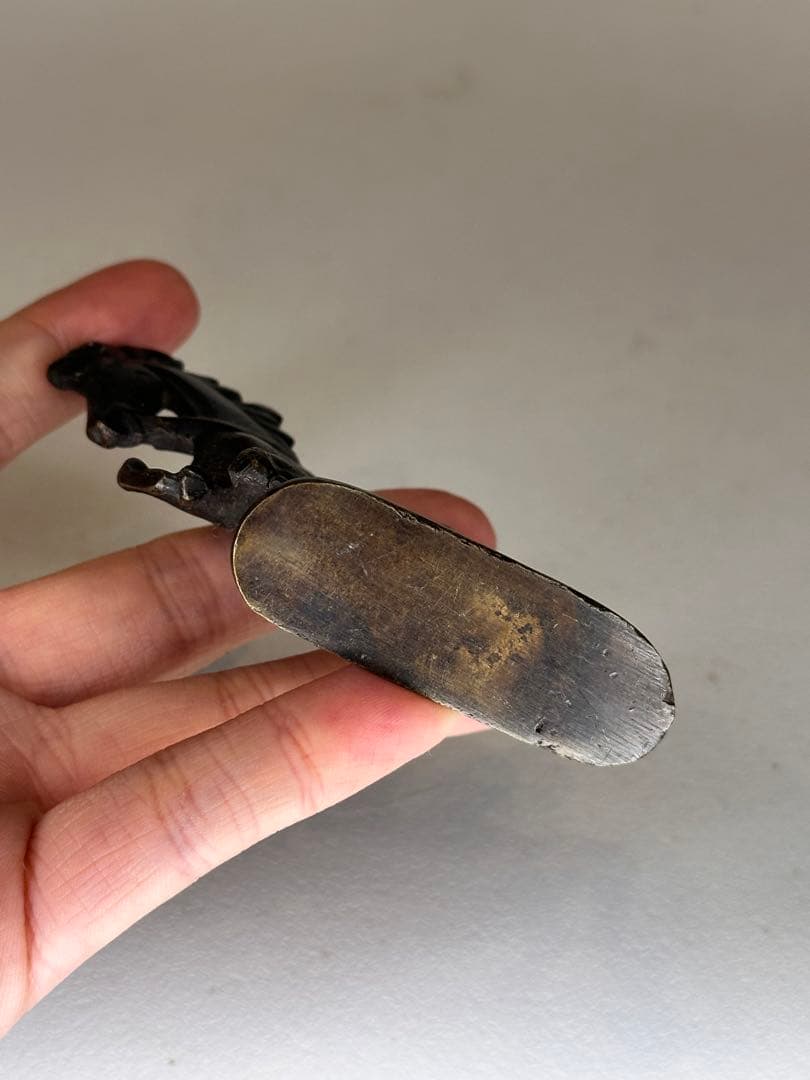 銅製 馬置物 駿馬像 古銅風 オブジェ 時代物 飾り物