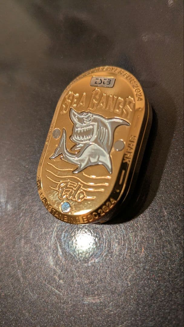 【新品未使用】Sharkスライダー GOLD　 フィジェットトイ　EDC