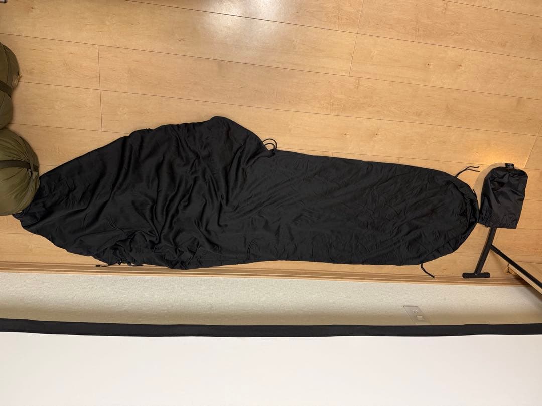 CARINTHIA Grizzly black カリンシア グリズリー