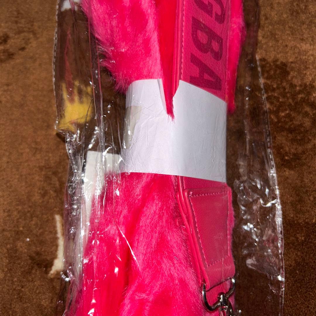 BIGBANG ショルダーストラップ ファーチャーム ジヨン