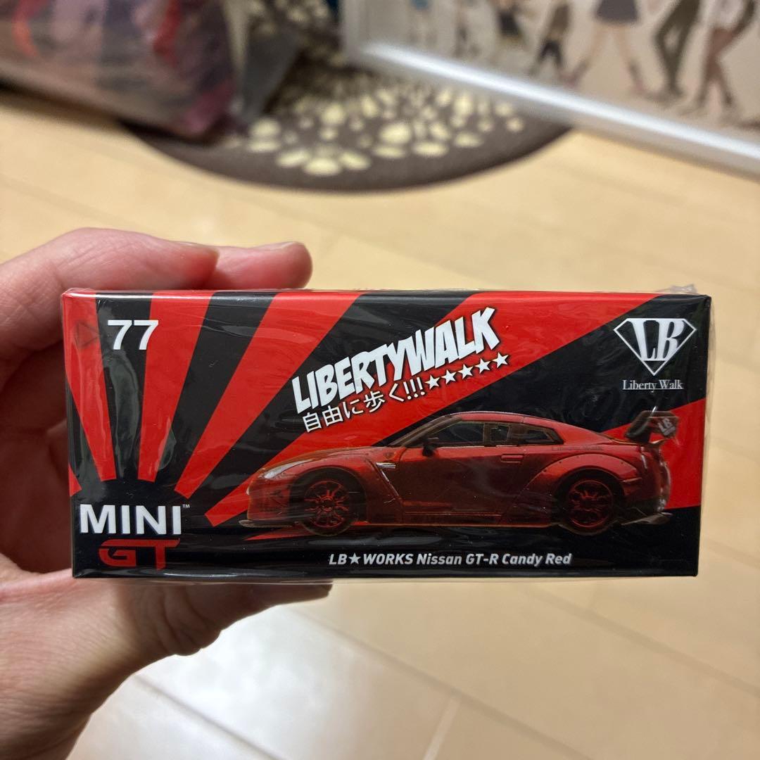 ミニカー mini gt LBWK GT-R Candy Red