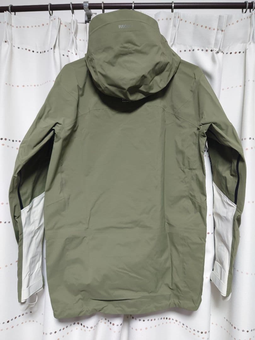 【極美品】BURTON AK457 gore guide jacket