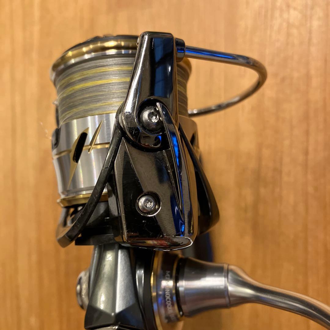 20ルビアス FC LT2500S 替スプール付き