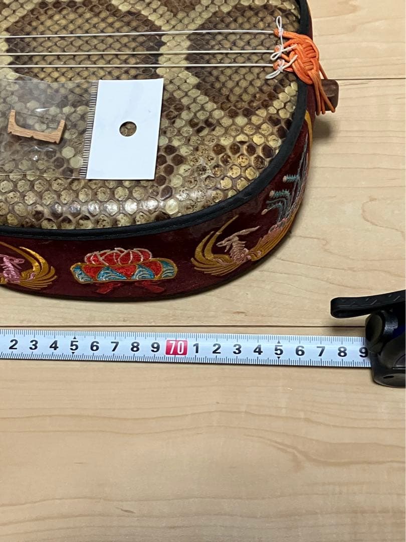 【動作品】 沖縄三線 三味線 へび皮 蛇皮 蛇革　希少 レア