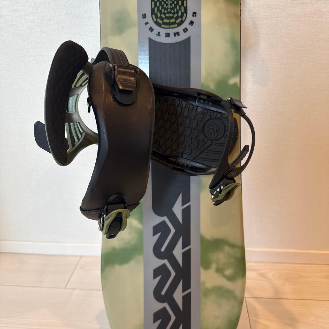 K2 スノーボード グレー ストライプ