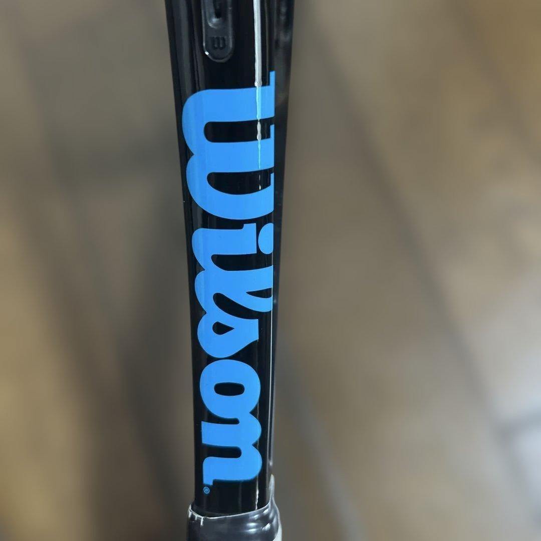 ウィルソン ULTRA 100L V3.0 テニスラケット