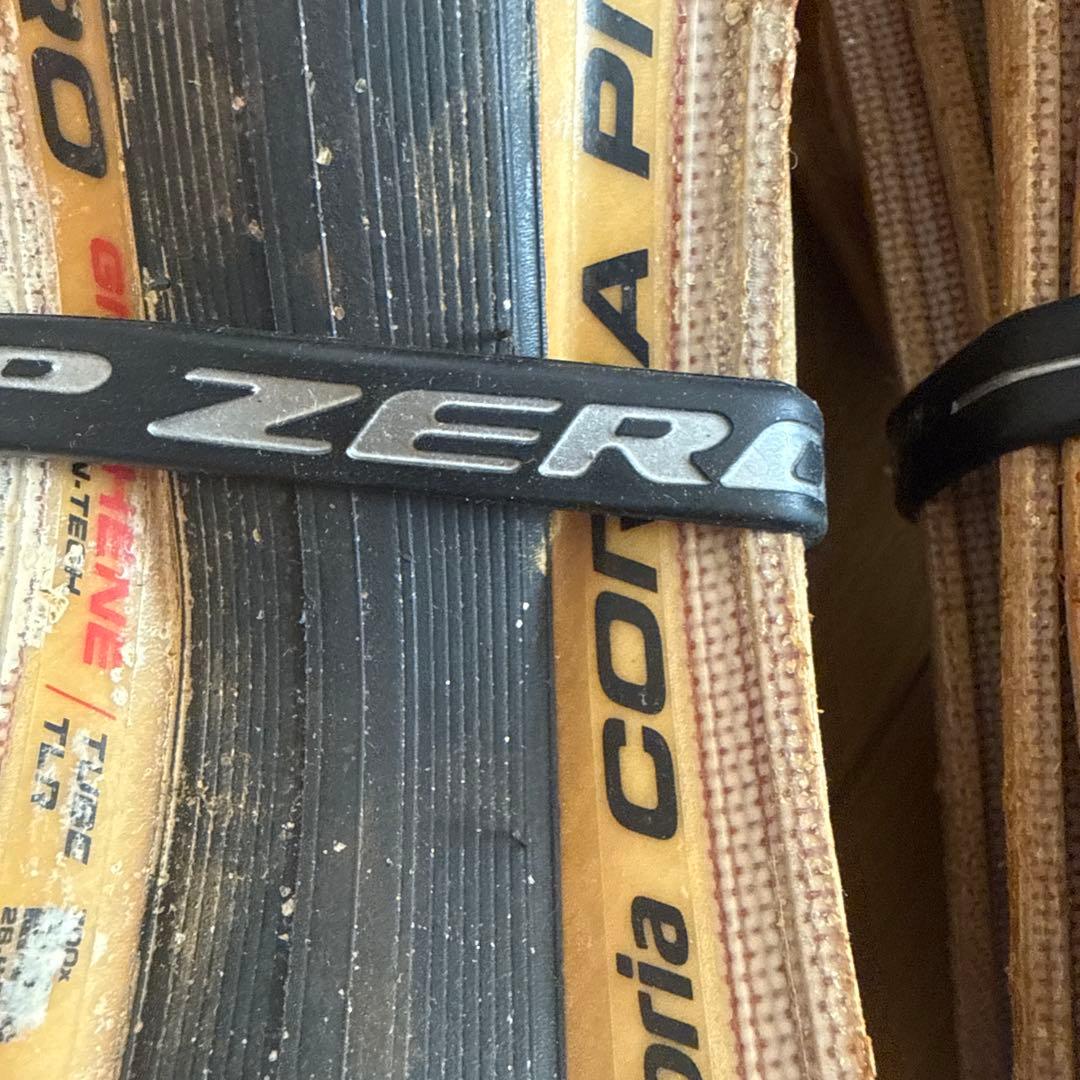 ヴィットリア　コルサプロ　28c　チューブレスタイヤ