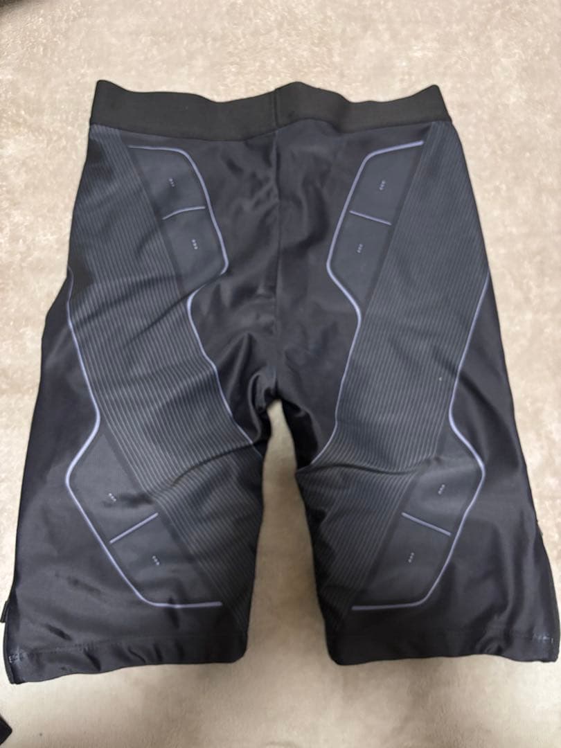 SIXPAD パワースーツライト　ヒップ&レッグ　メンズMサイズ