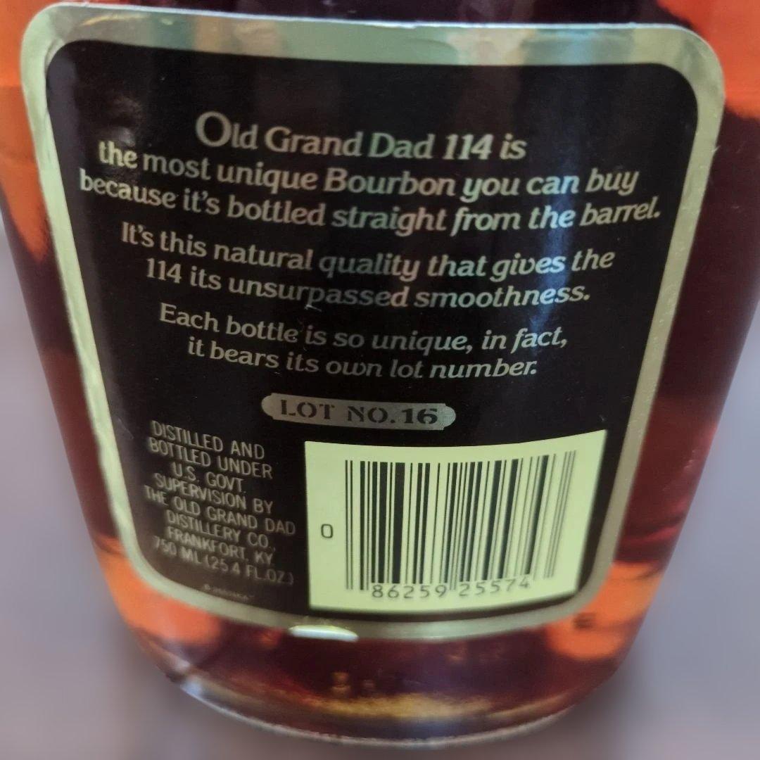 希少　Old Grand Dad 114 バーボン750ml
