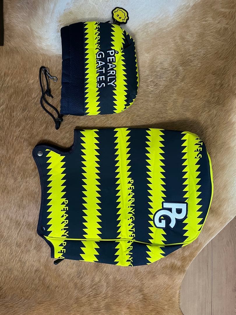 PEARLY GATES パーリーゲーツ　ギザギザボーダー柄　キャディバッグ