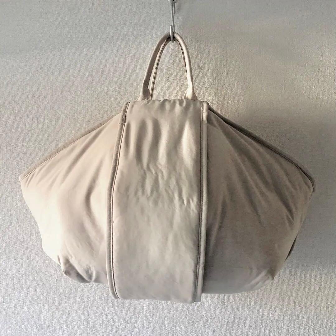 moncheri モンシェリ 2wayメッシュ付きスリングバッグ ベージュ