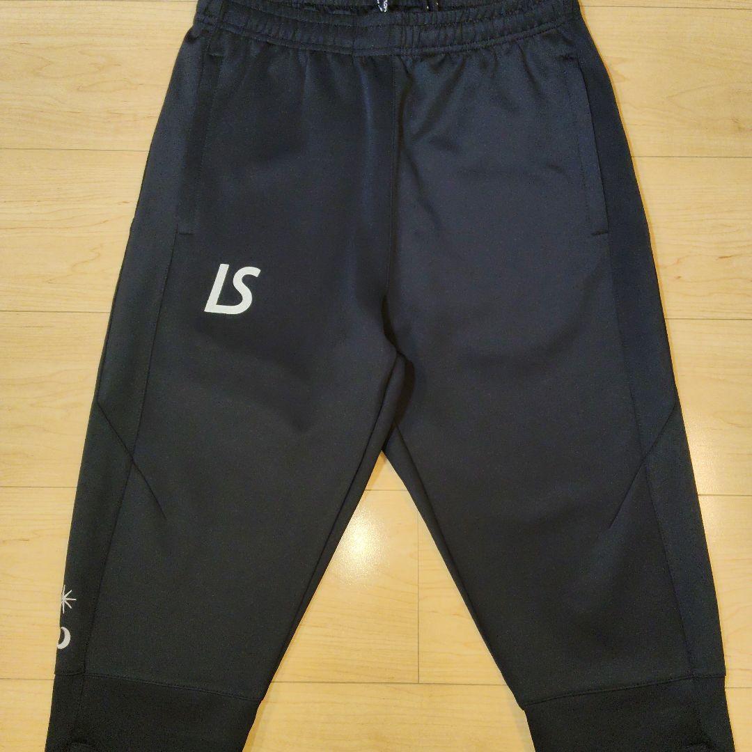 ミッキーです。　　Mサイズ 美品【ルースイソンブラ】SINGLE FACE