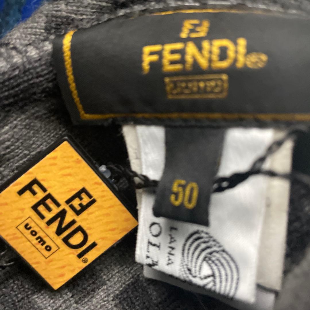 未使用品　FENDI ズッカ柄 ニット帽 ウールマーク グレー　タグ付き