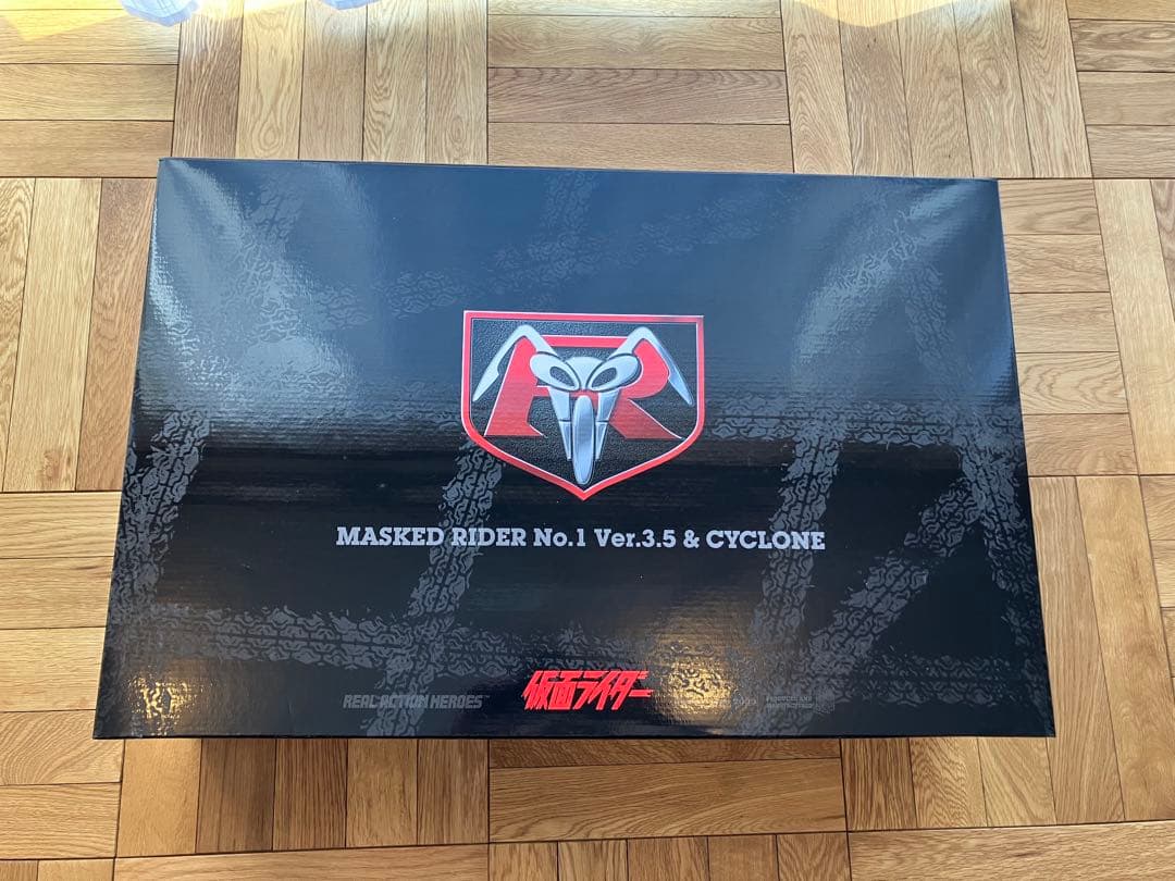 未開封 RAH 1/6 仮面ライダー旧1号 Ver.3.5＆サイクロン号