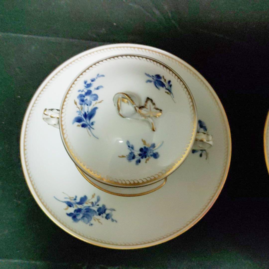 マイセン　蓋付きチョコレートカップ&ソーサペア