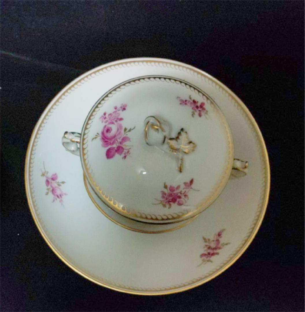 マイセン　蓋付きチョコレートカップ&ソーサペア