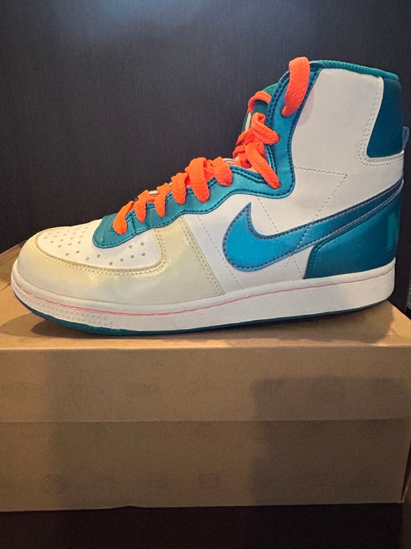 Nike バスケット Vandal High / Vintage 新品