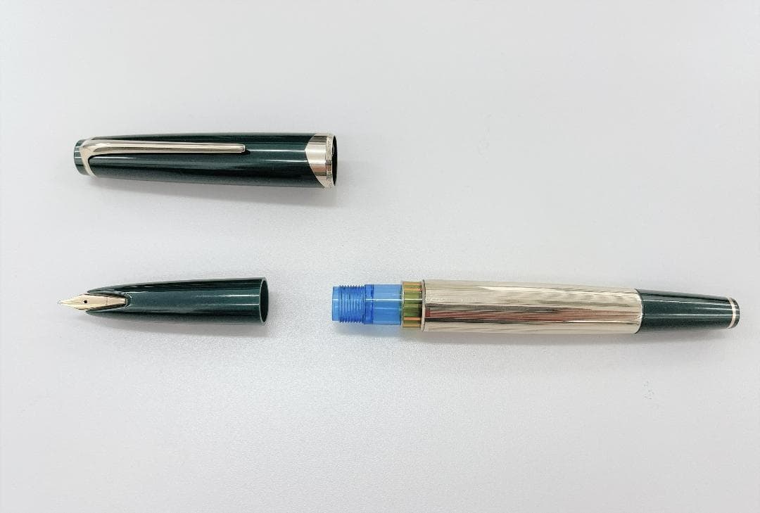 モンブラン　MONTBLANC CUSTOM GREEN