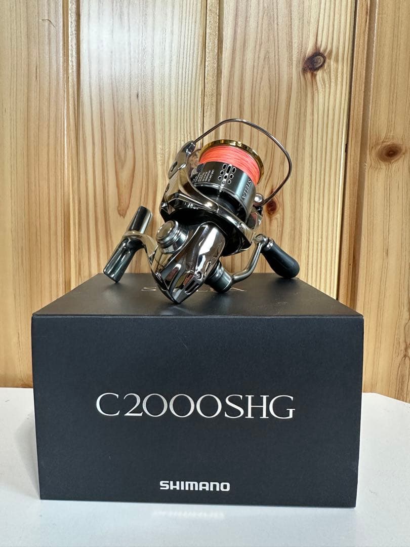 シマノ　リール　18ステラ c2000shg