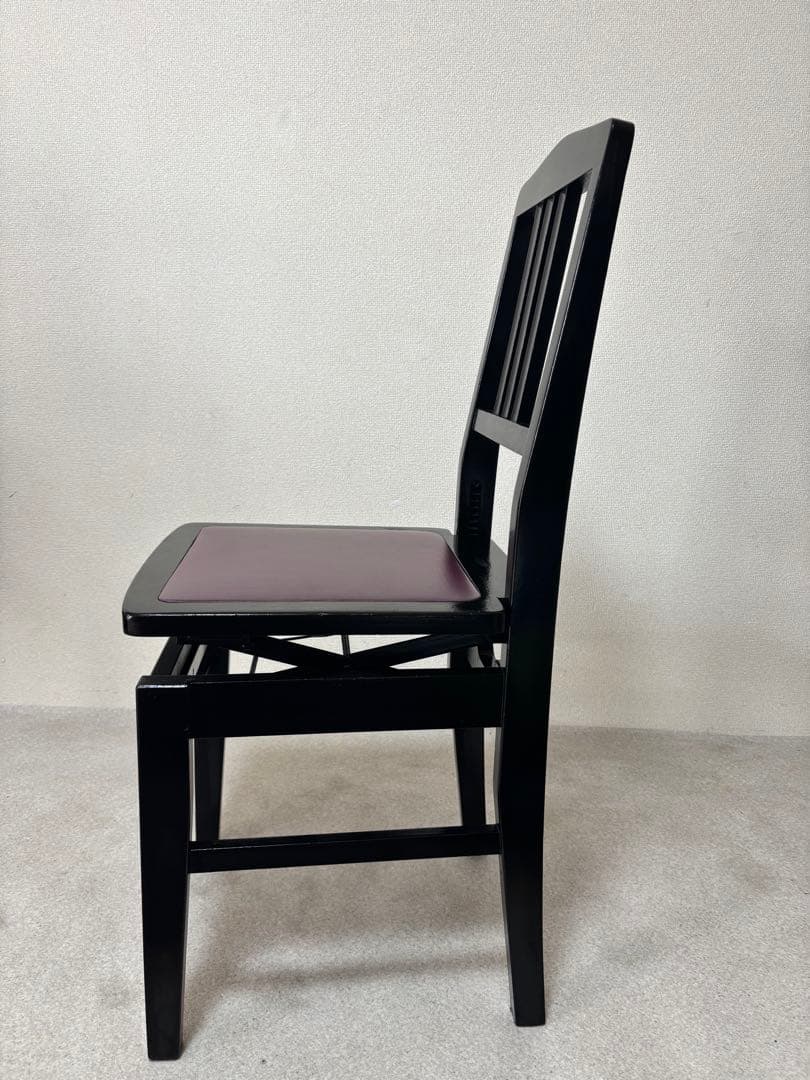 ITO トムソン椅子