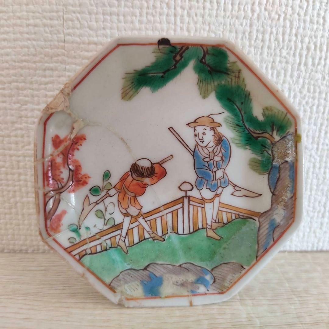 お値下げしました、三枚組　古伊万里　色絵　紅毛人　南蛮人　八角豆皿　②
