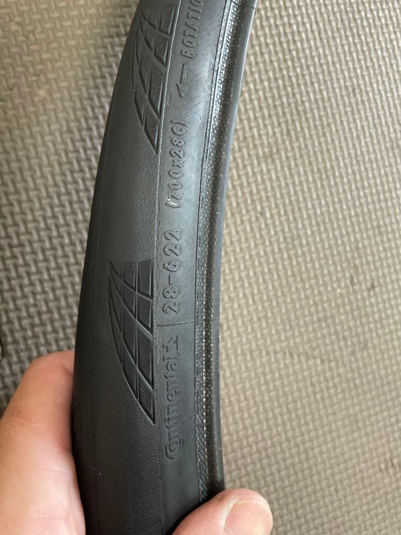 コンチネンタル　グランプリ5000 700×28C