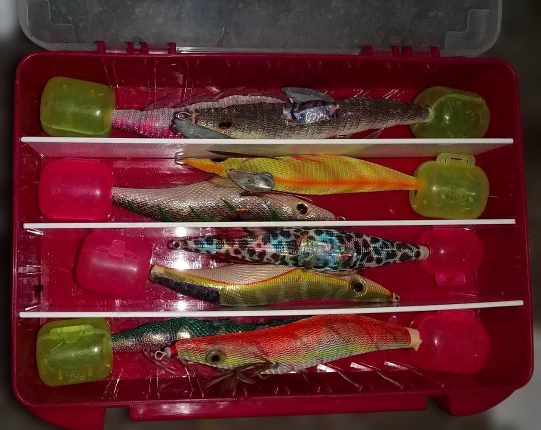 中古エギ ６５個くらい まとめ売り　おまけつき