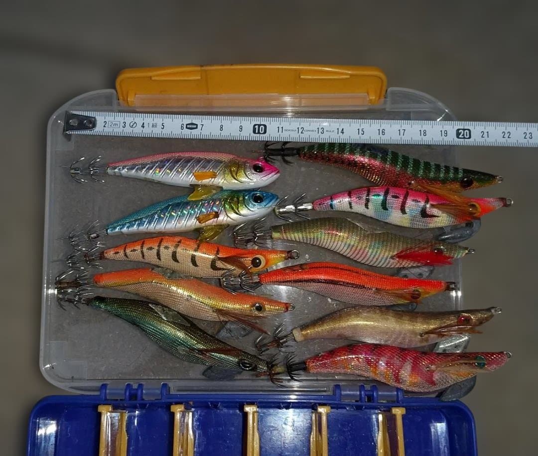 中古エギ ６５個くらい まとめ売り　おまけつき