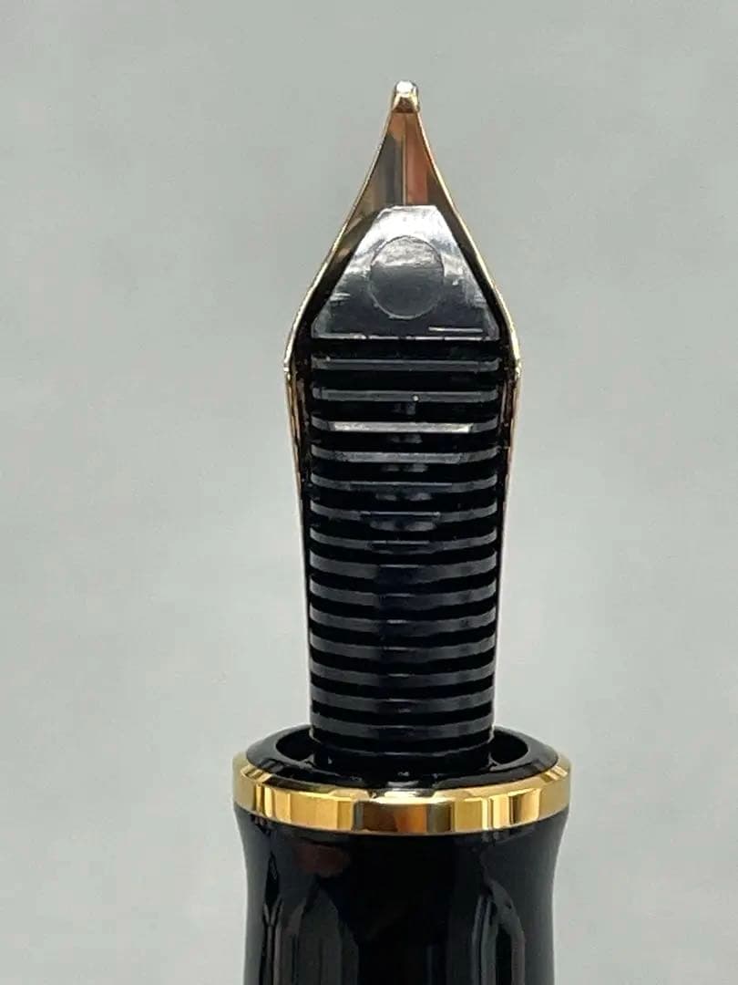 【未使用】ペリカンの万年筆M400グリーンストライプ、インクセット