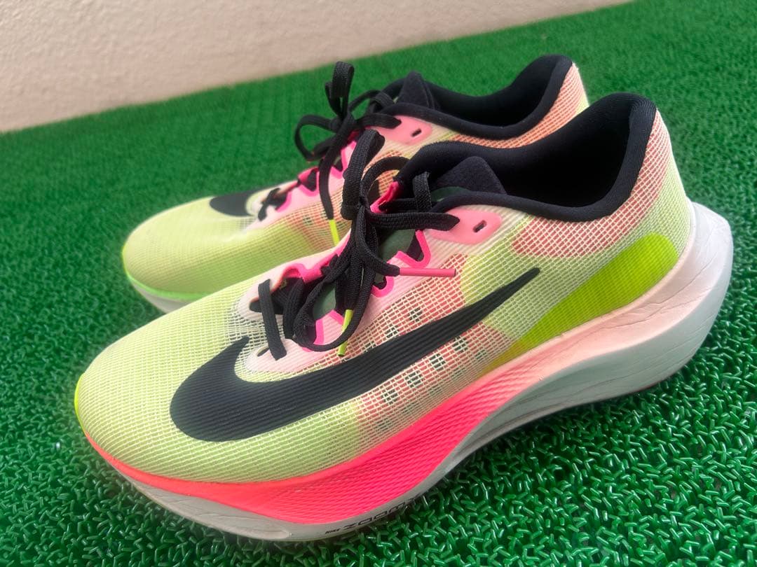 ナイキズームフライ５　27.5cm