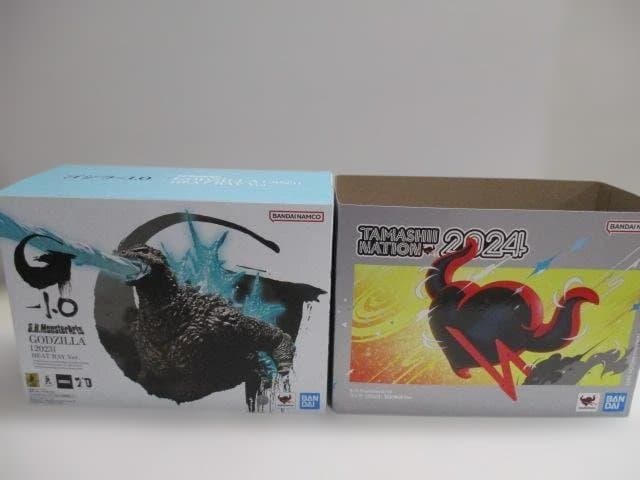 【中古品】S.H.MonsterArts ゴジラ (2023) 放射熱線Ver.