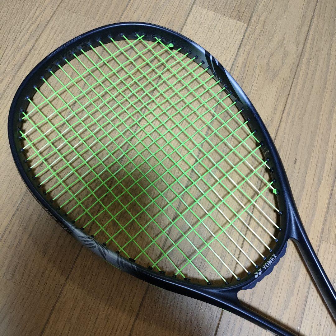 YONEX　ボルトレイジ8v