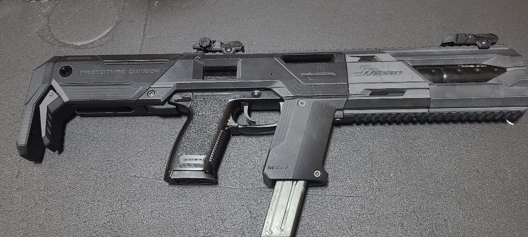 東京マルイ ソーコム ガスガン ソーコムカービン 予備マガジン付き