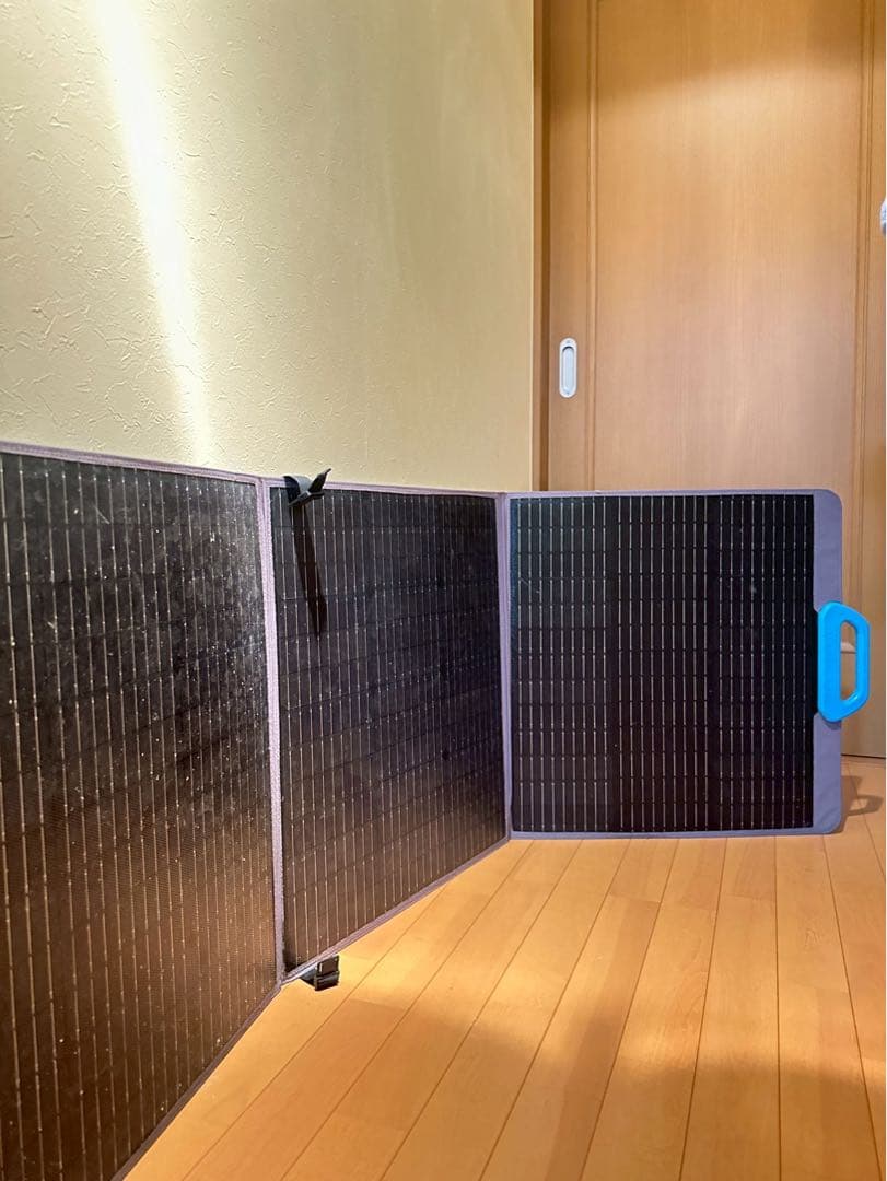 BLUETTI 200wソーラーパネル
