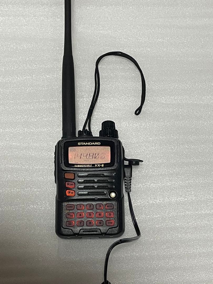 STANDARD VX-6 アマチュア無線機