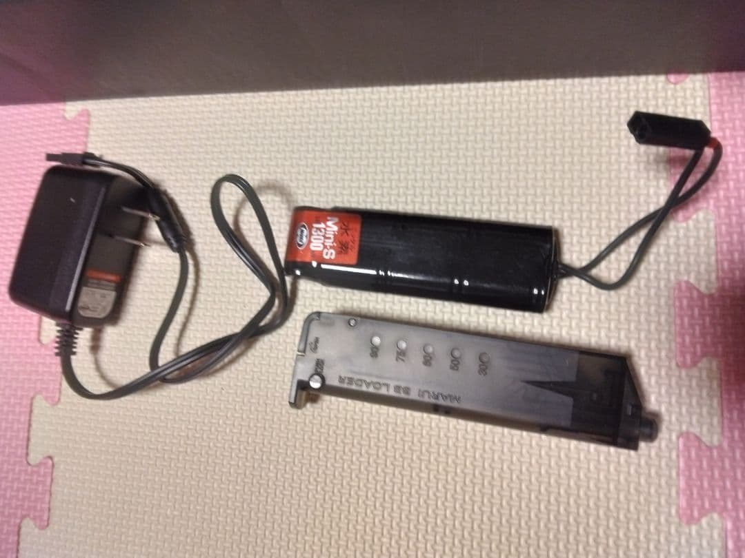 P90 電動ガン　バッテリーその他オマケ付き