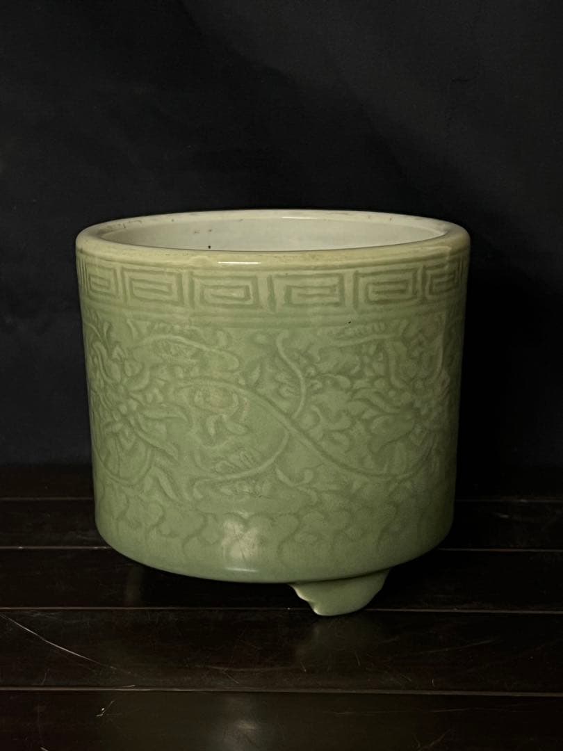 古美術•書•　時代物•龍泉窯青磁筆入•水指•XG：33-1